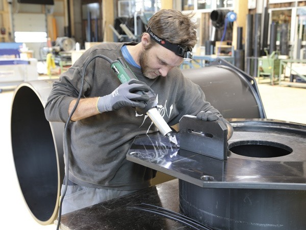 TRIAC ST (Триак ST) - сварка пластиковых конструкций TRIAC ST (Триак ST) - сварка пластиковых конструкций