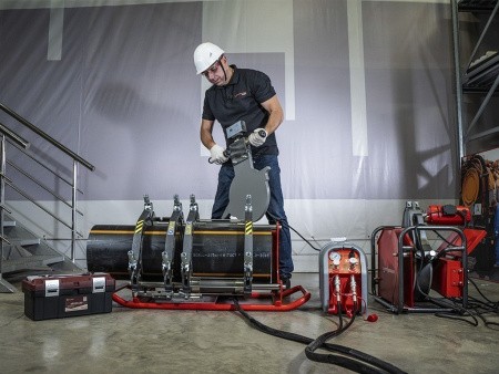 Стыковая сварочная машина с гидравлическим приводом  R315F Стыковая сварочная машина с гидравлическим приводом  R315F